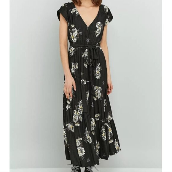 Free People All I Got Floral Maxi Dress Green Daisy Print Eyehook Button Size 4 - Picture 1 of 15